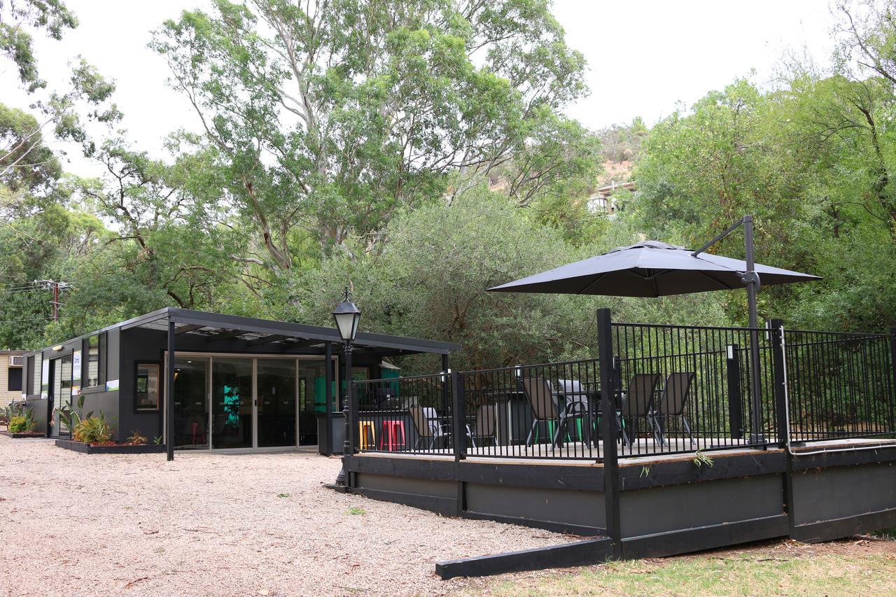 Hotel Adelaide Brownhill Creek Tourist Park Extérieur photo