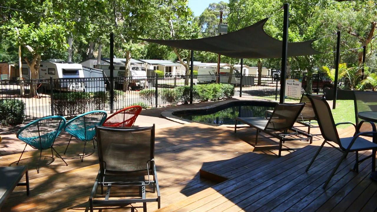 Hotel Adelaide Brownhill Creek Tourist Park Extérieur photo